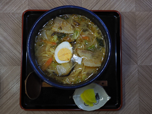 人気のメニューが「味噌タンメン」